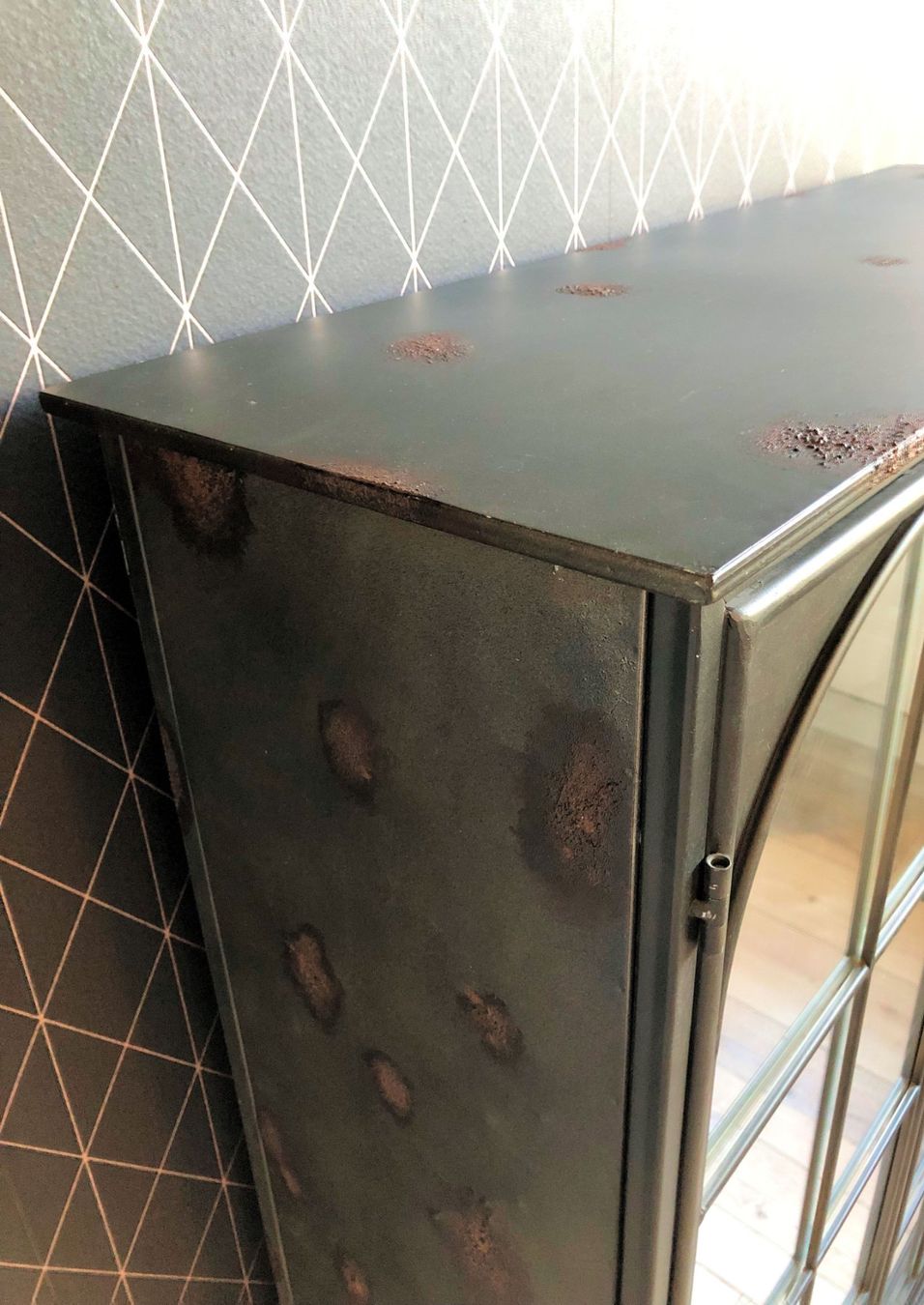Armadi: Spiegelschrank-Kommode im Shabby Chic Style – Usato da Rüti ZH venduto da Jasna89 3
