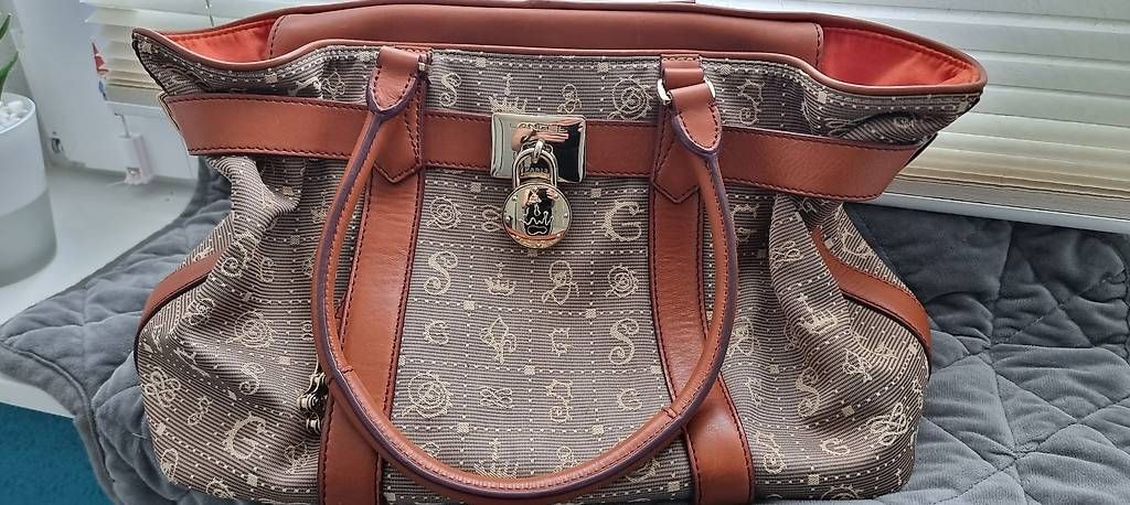 Lancel Borse da donna: Lancel Der Code einer großen Liebe – Usato da Wohlen AG venduto da fle_wj97