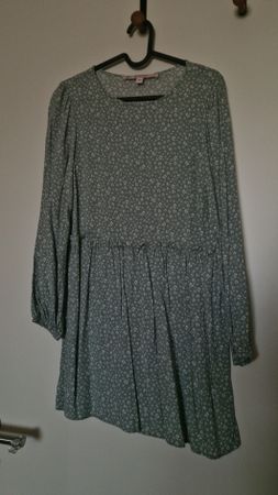 Kleid