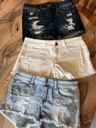 Jeans-Shorts 3er-Set Damen Grösse S/36 verschiedene Farben