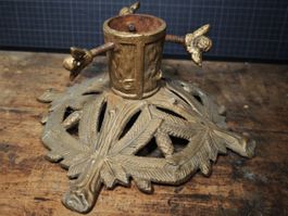 Wunderschöner alter Weihnachtsbaum Ständer