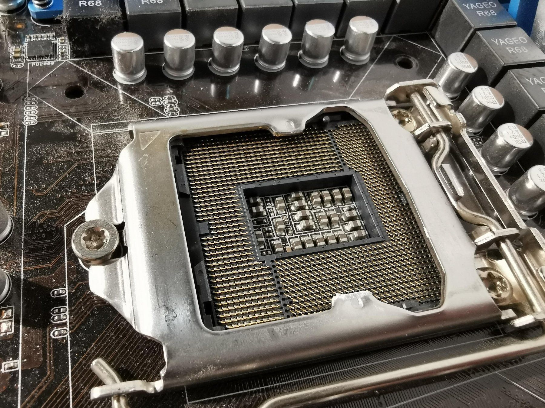 Asus Schede madri: Asus P7P55D-E with Fan – Usato da Ecublens VD venduto da Netfinity 6