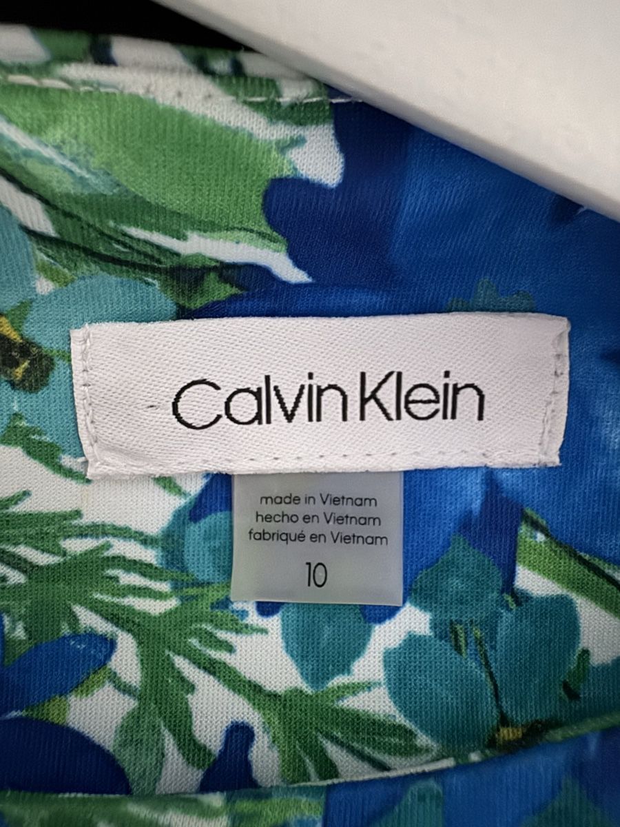 Vestiti: Calvin Klein Floral dress – Usato da Rüschlikon venduto da luc_q2tl 2