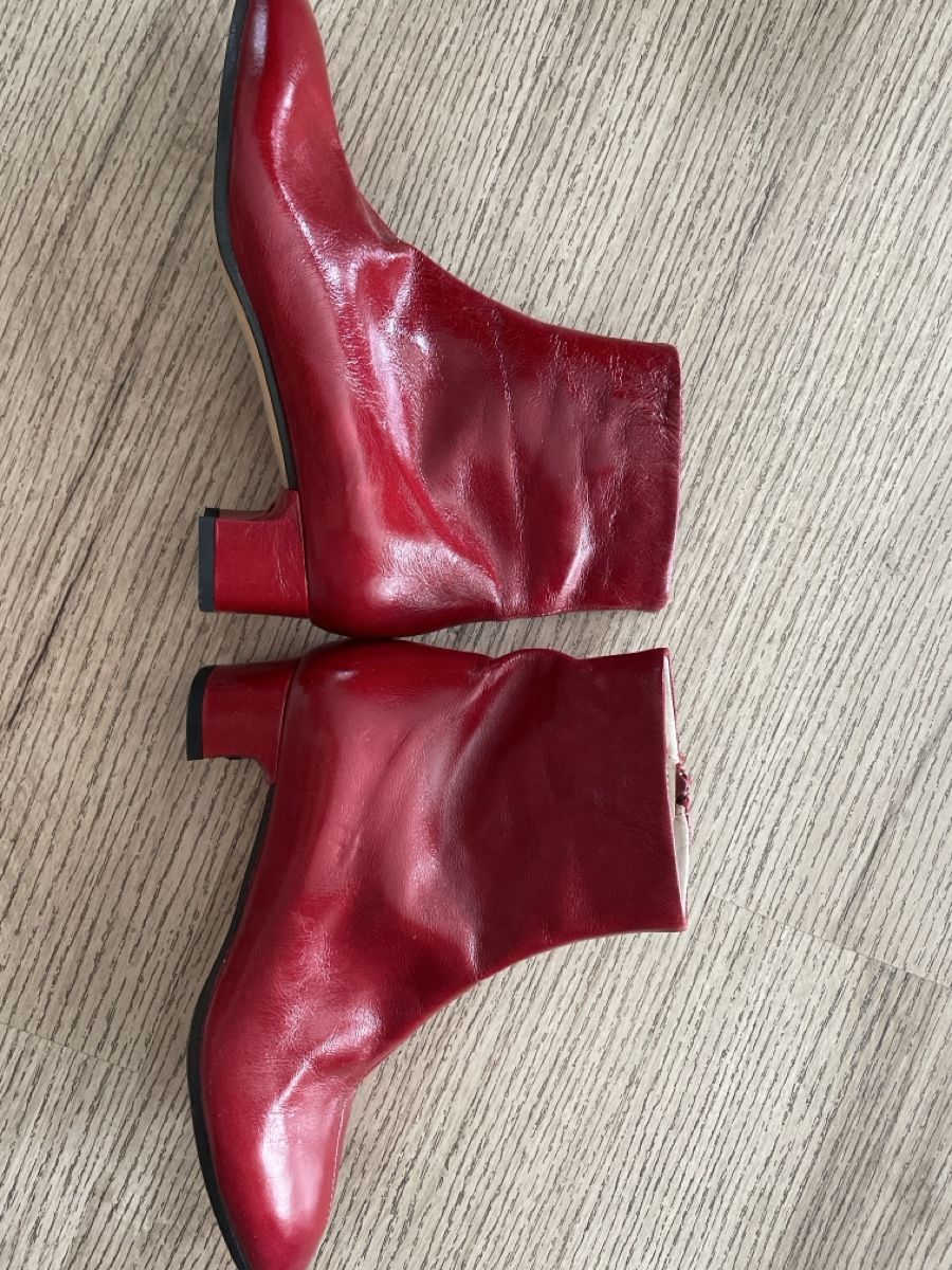 Zara Scarpe da donna: Chic Burgundy Patent Leather Ankle Boots – Nuovo (secondo la descrizione) da Vessy venduto da jie_gl9n 2