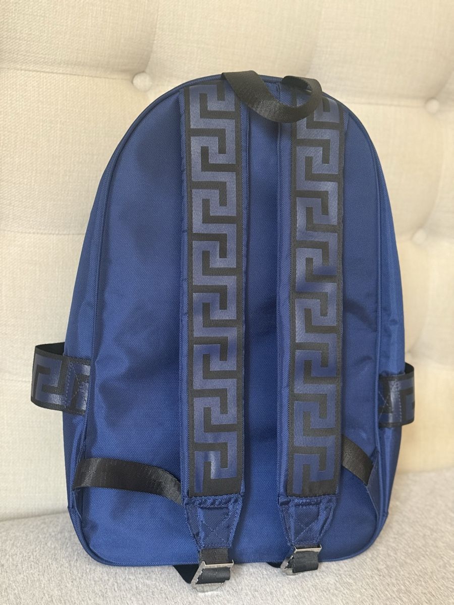 Versace Sacs à dos: Rucksack Versace Parfums dunkelblau – D'occasion à Klingnau par APet2205 3