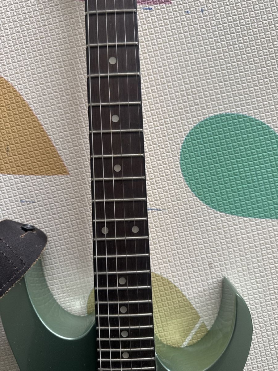 Ibanez Musikinstrumente: Ibanez Mikro PGN Electric Guitar – Gebraucht aus Zug von axx3l 3