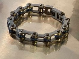 Bracelet argenté avec pierres fantaisie