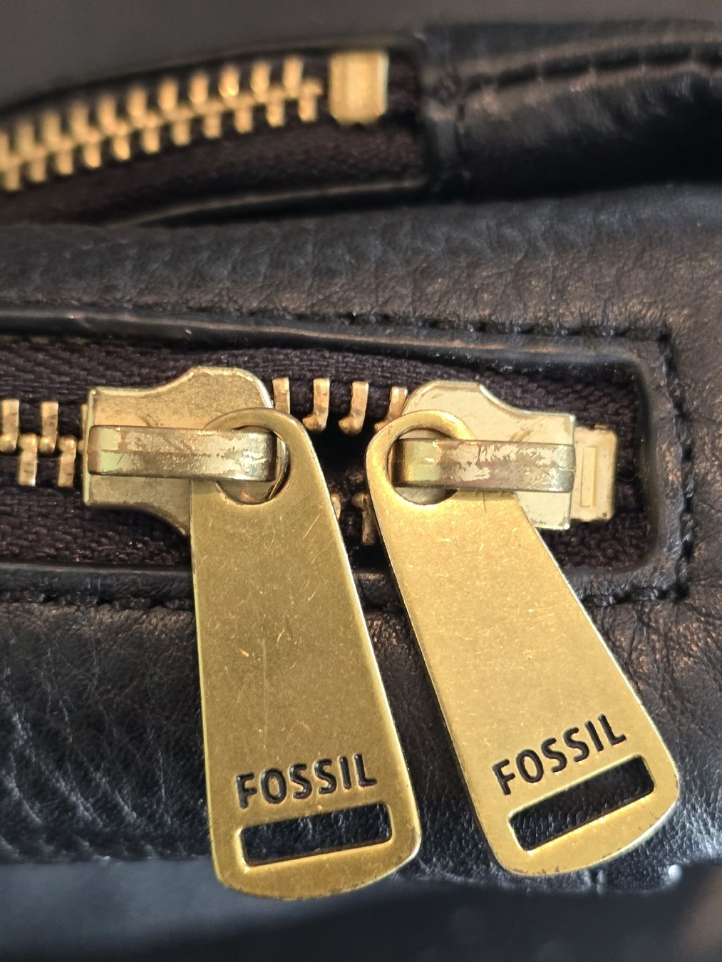 Fossil Borse da donna: FOSSIL Umhängetasche Leder, schwarz – Usato da St. Gallen venduto da charly92 2