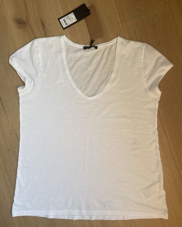Drykorn white V-neck 100% cotton tshirt M