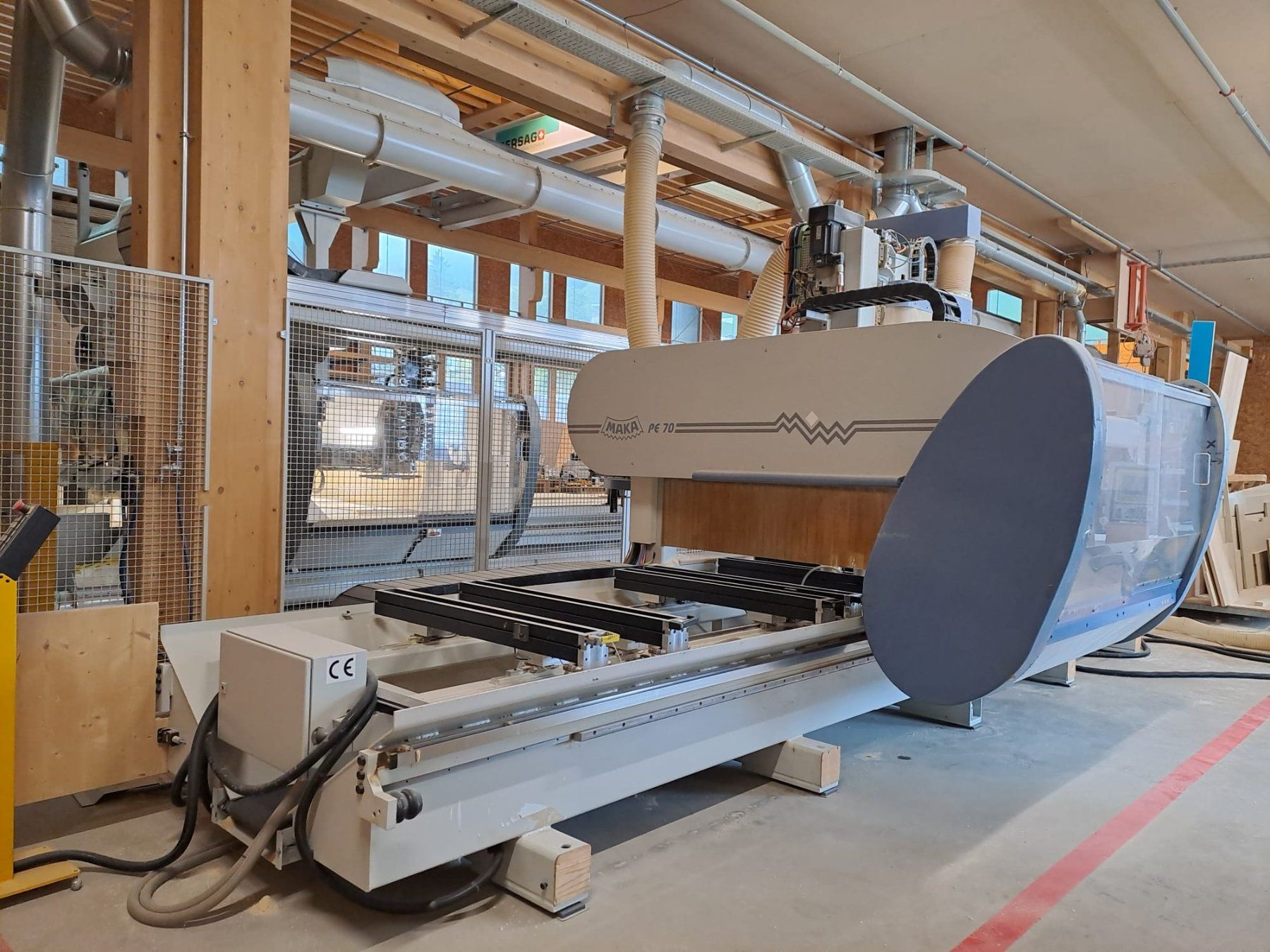 Tutte le macchine: MAKA 5-Achs CNC Maschine – Usato da Lungern venduto da and_2wlx 1