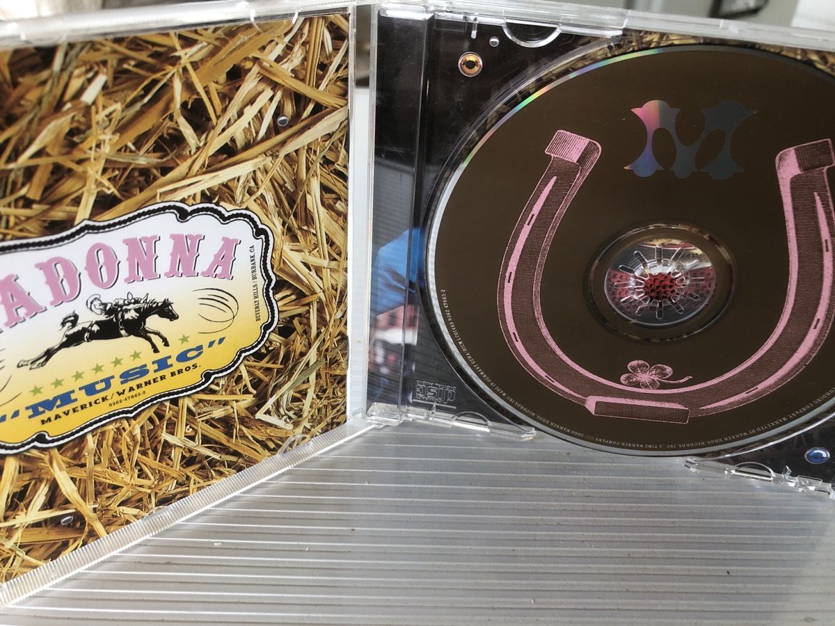 CD: Madonna - Music  – Usato da Flaach venduto da rubo7 1