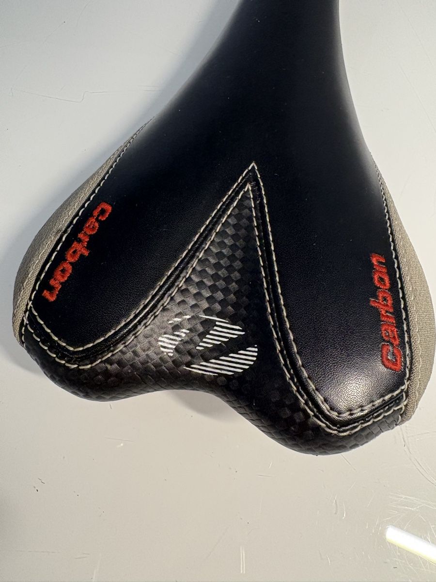 Pezzi di ricambio: Sattel Carbon Velo Pronto SL.S1 – Usato da Giubiasco venduto da bulag