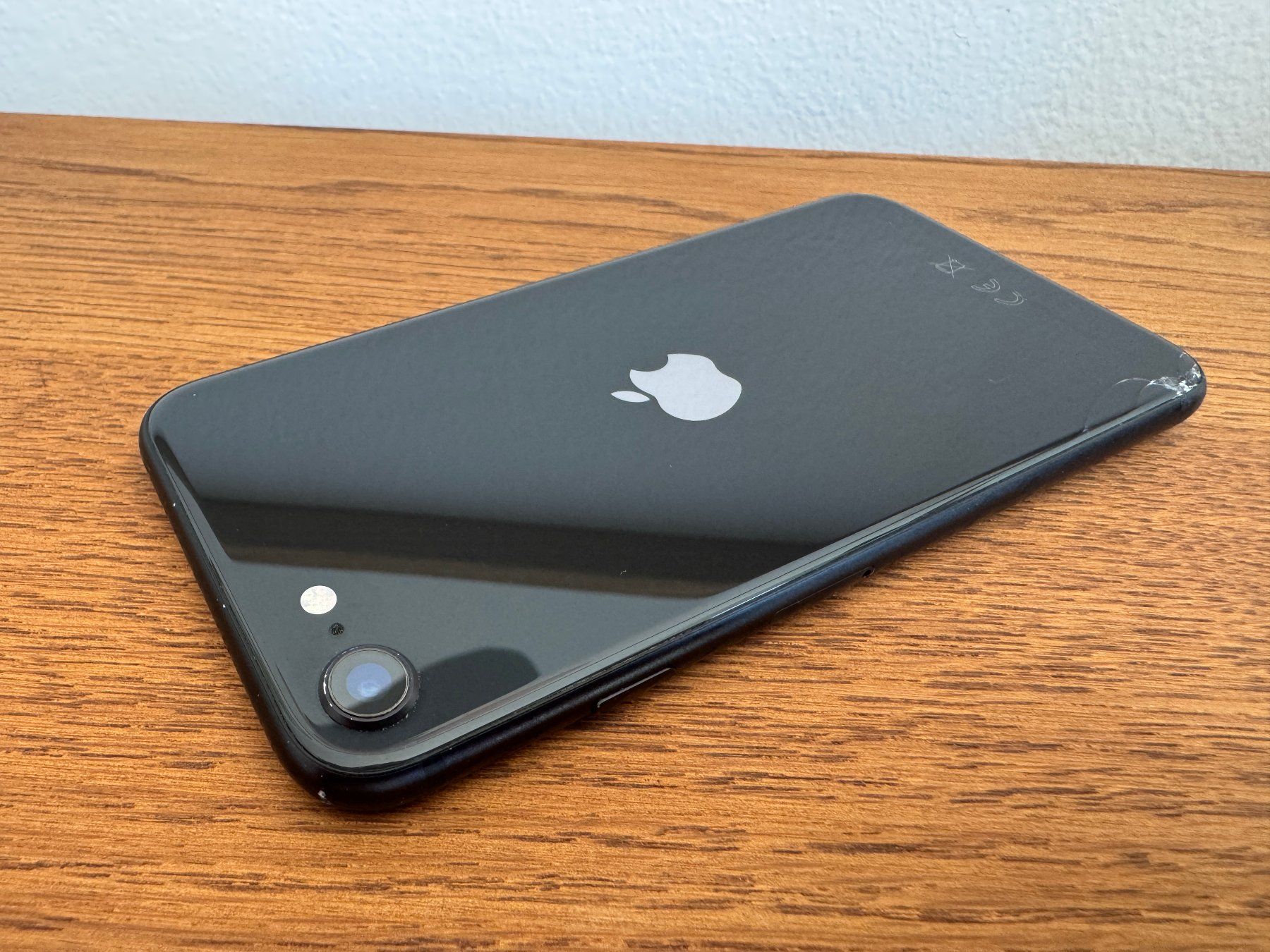 Apple Telefoni cellulari / Smartphones: iPhone SE 2020 128 GB – Usato da Fribourg venduto da geora 6