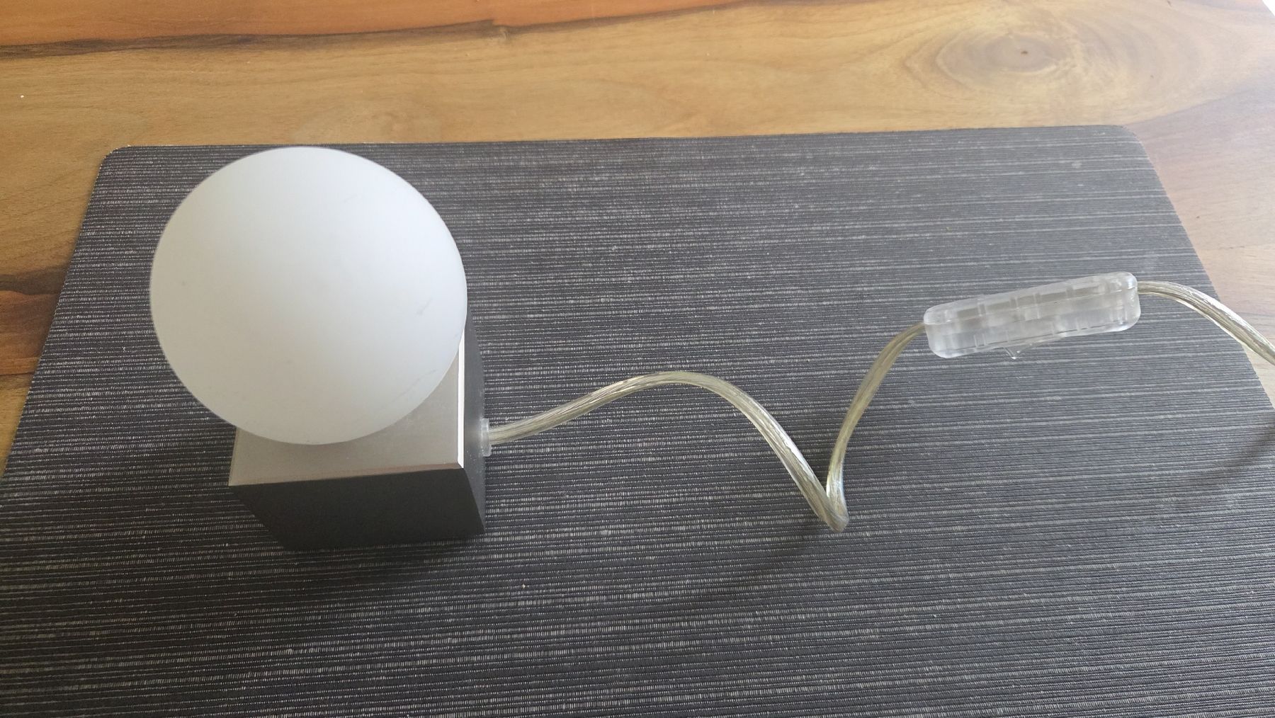 Lampen: Tischlampe  – Gebraucht aus Meggen von Ippon14