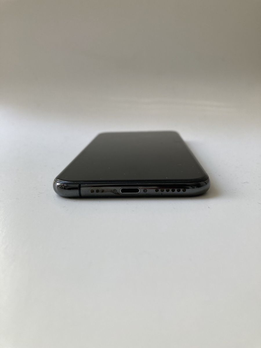 Apple Handys / Smartphones: iPhone XS - 256GB - Space Gray – Neu (gemäss Beschreibung) aus Prangins von TeeGeeBee 6