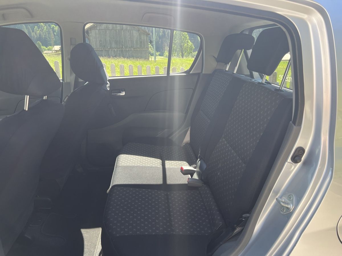 Daihatsu Automobili: Praktischer Alltagsflizer Daihatsu Cuore – Usato da Matten(St.Stephan) venduto da Citt 5