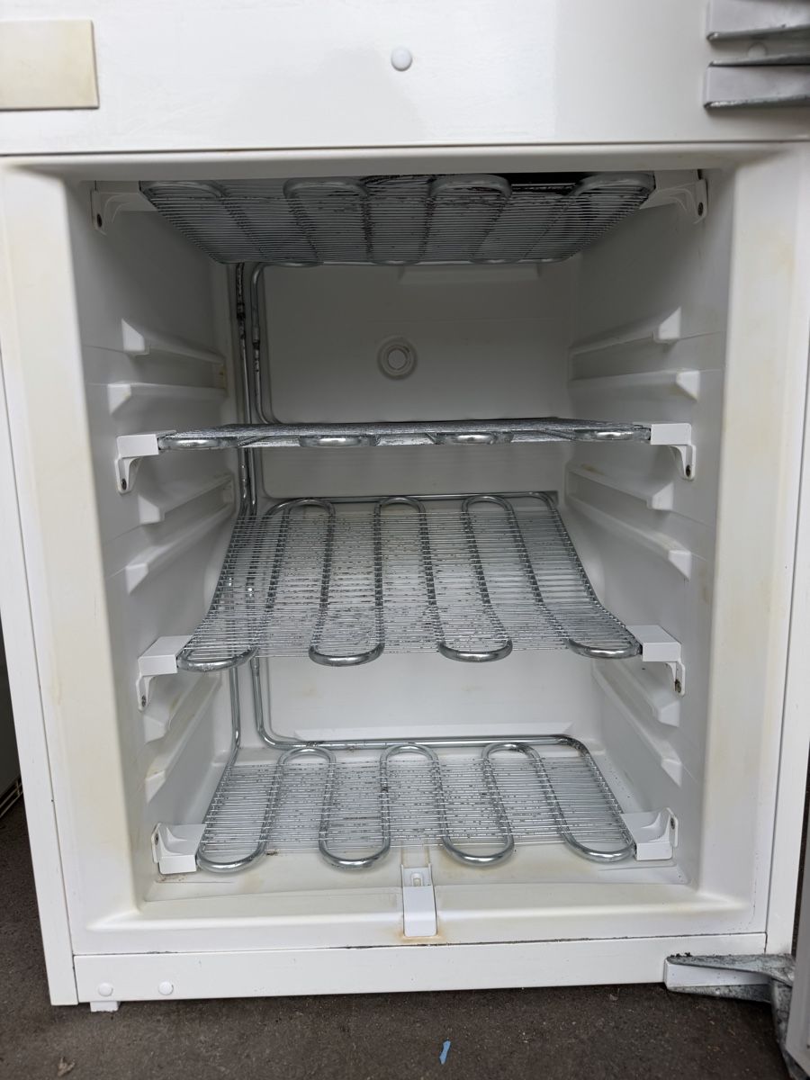 Kühlschrank: Einbaukühlschrank – Gebraucht aus Menziken von rosee_ 2
