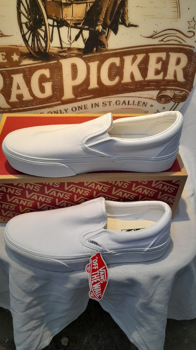 Vans Scarpe da uomo: Baskets Vans Classic Slip-On P Blanches Neuves Taille 41  – Nuovo e nell'imballaggio originale da st.gallen venduto da The_Rag_Picker. 4