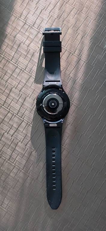 Smartwatch: Samsung Galaxy Watch 6 / 44mm – D'occasion à Aarburg par vere86 1