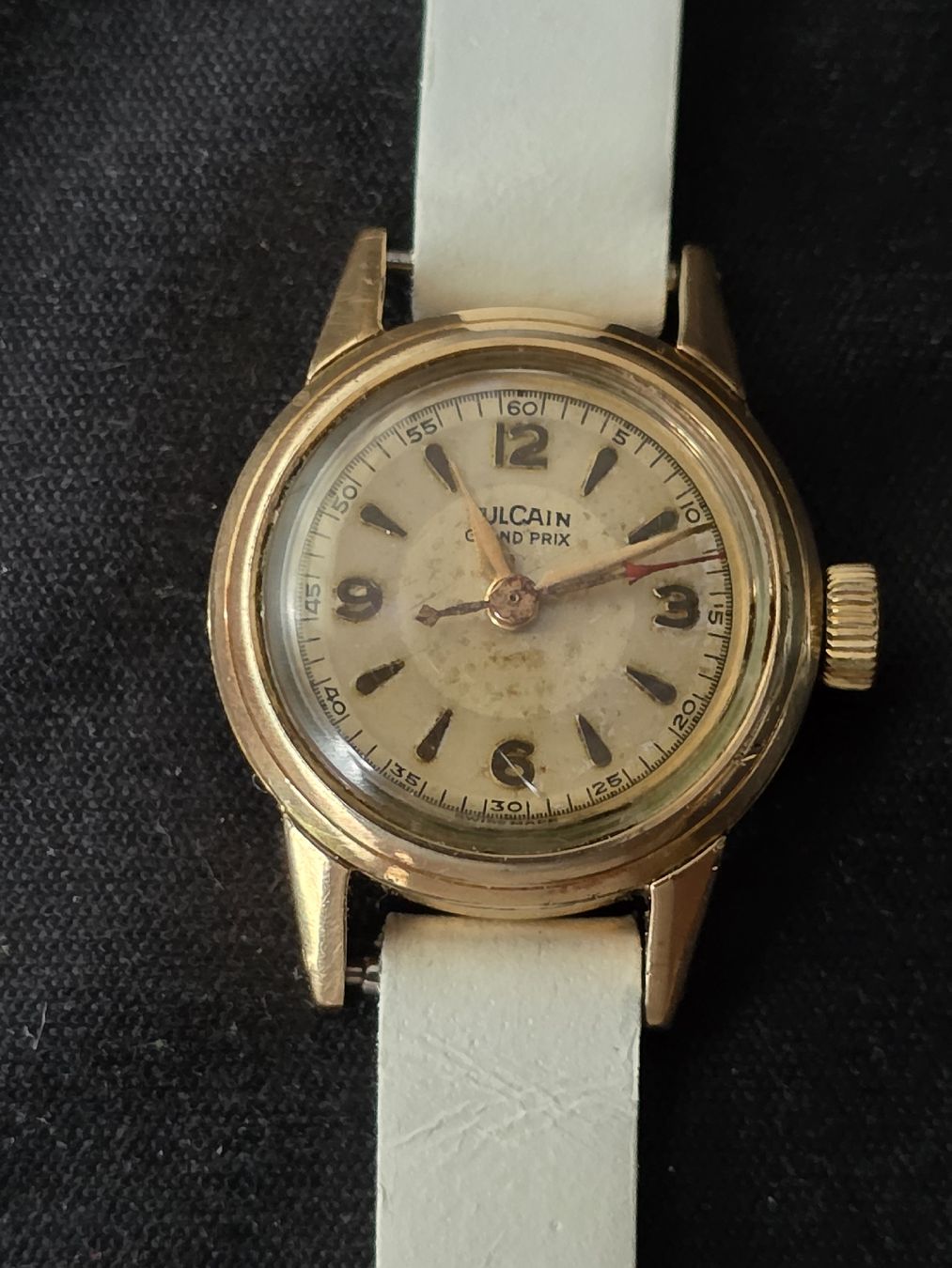 Vulcain Orologi: Montre Vulcain Grand Prix  – Usato da La Chaux-de-Fonds venduto da mem_l6xm