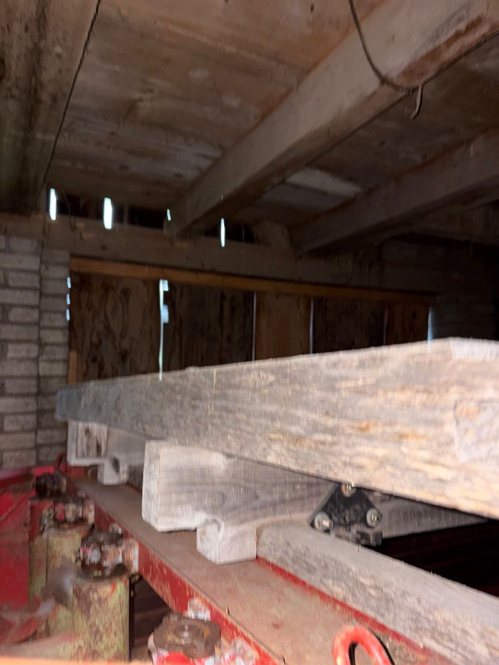 Schilter Traktoren: Holzbrücke schilter – Gebraucht aus Ennetmoos von odf_5cvj 1