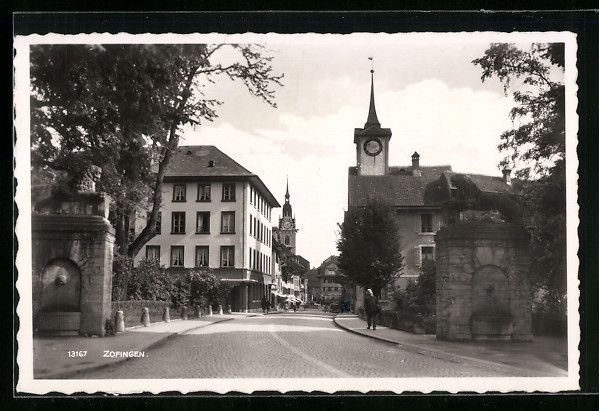 Cartoline postali: AK Zofingen, Strassenpartie mit Kirche – Usato da Berlin venduto da bartko-reher