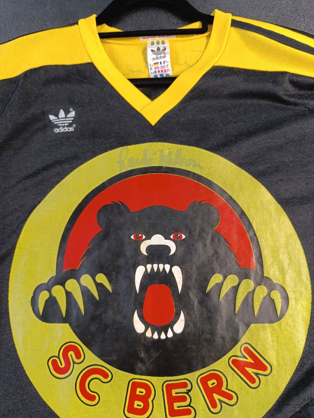 Adidas Leibchen & Hosen: ORIGINAL SC BERN TRIKOT, 80er-Jahren Adidas, XL, Sehr Selten – Gebraucht aus Avry-sur-Matran von dav_nm5p 6