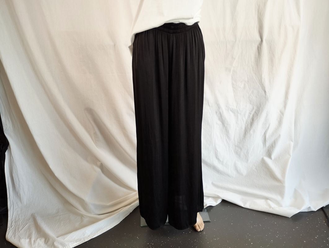 Zara Pantaloni: ZARA lange Hose Gr. XS – Usato da Schübelbach venduto da Restwert_Schubelbach 3