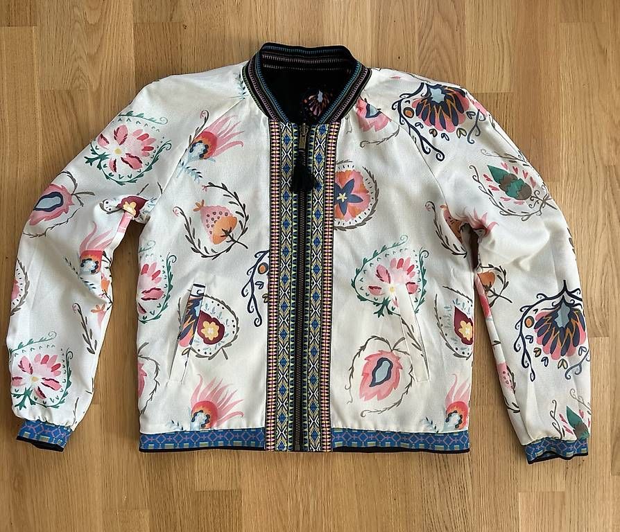 Giacche: Desigual Blouson - 2 in 1 – Nuovo e nell'imballaggio originale da Winterthur venduto da ger_w2ft 2