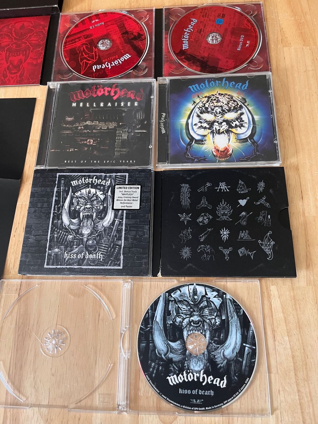 CD: Motörhead CD's mit Booklet & Plakat klein – Usato da Uster venduto da colmo 1