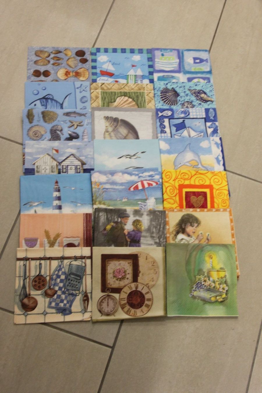 Tovaglioli: Grosses Papierservietten Paket – Nuovo (secondo la descrizione) da Binningen venduto da Kellox 5