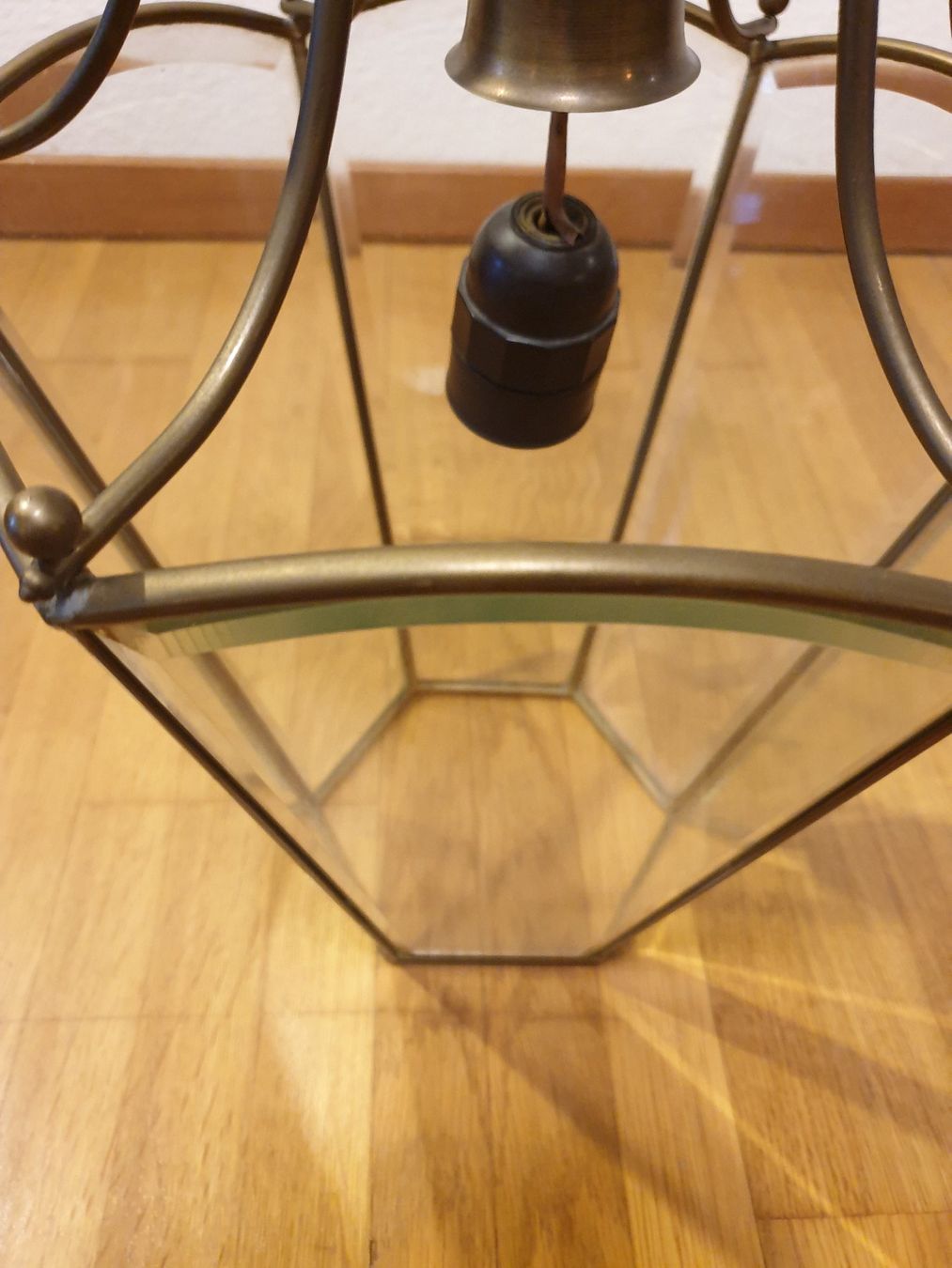 Lampadari & plafoniere: Antike Luzerne Hängelampe mit Kristallglass – Usato da Muri b. Bern venduto da GoldenButton 5