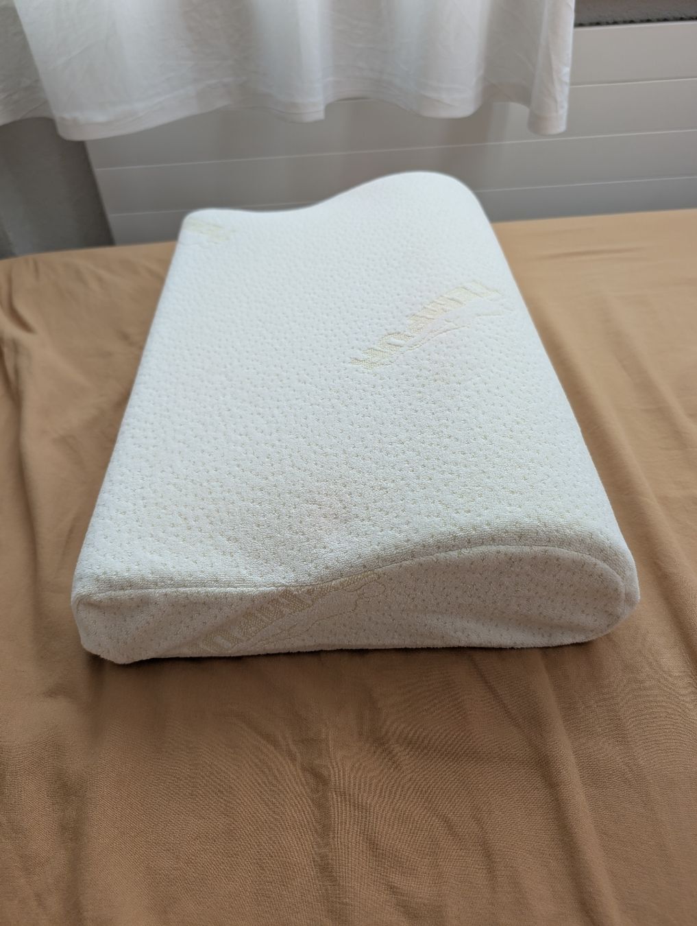 Kissen: Nackenkissen Tempur – Gebraucht aus Zürich von Loulou_96 1