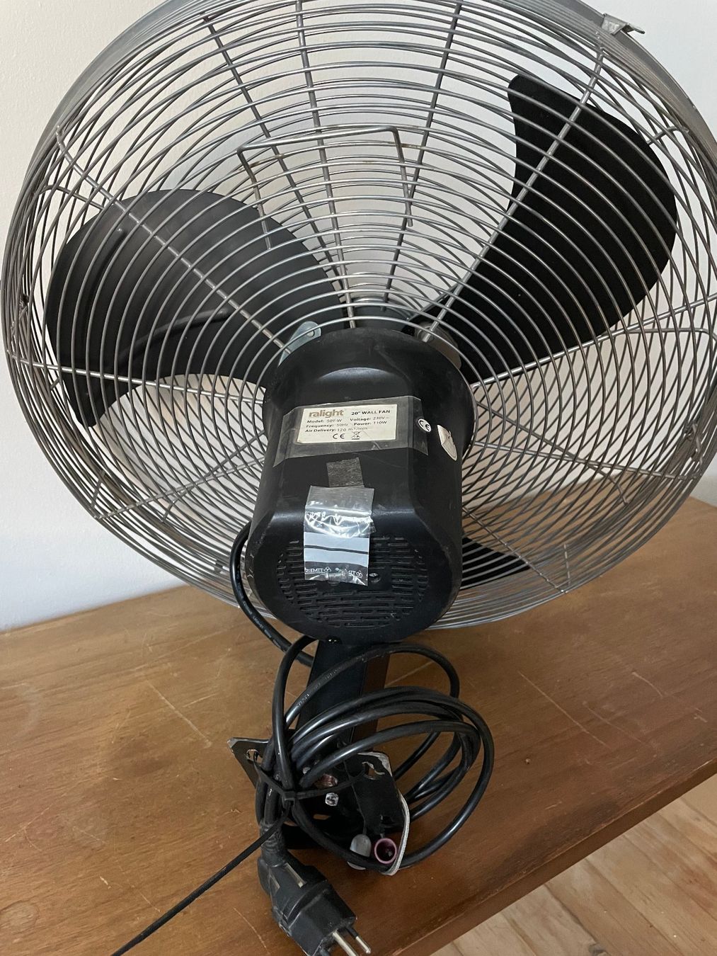 Ventilatori: Industrie Wandventilator 57cm – Usato da Münchenbuchsee venduto da hamama18 1