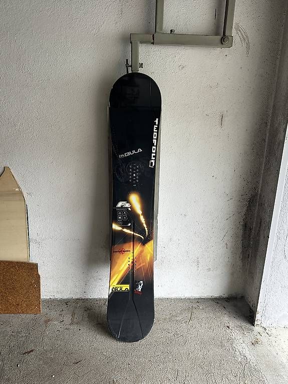 Board: Snowboard F2 – Usato da Chur venduto da niwo 2