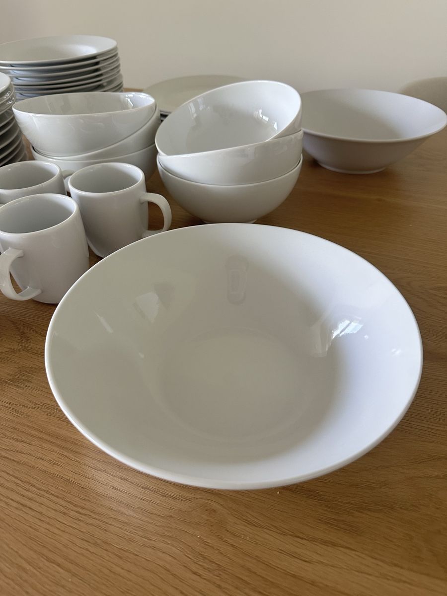 Set di piatti: Geschirrset XXXLutz/IKEA – Nuovo (secondo la descrizione) da Riehen venduto da Lina_c9kh 9