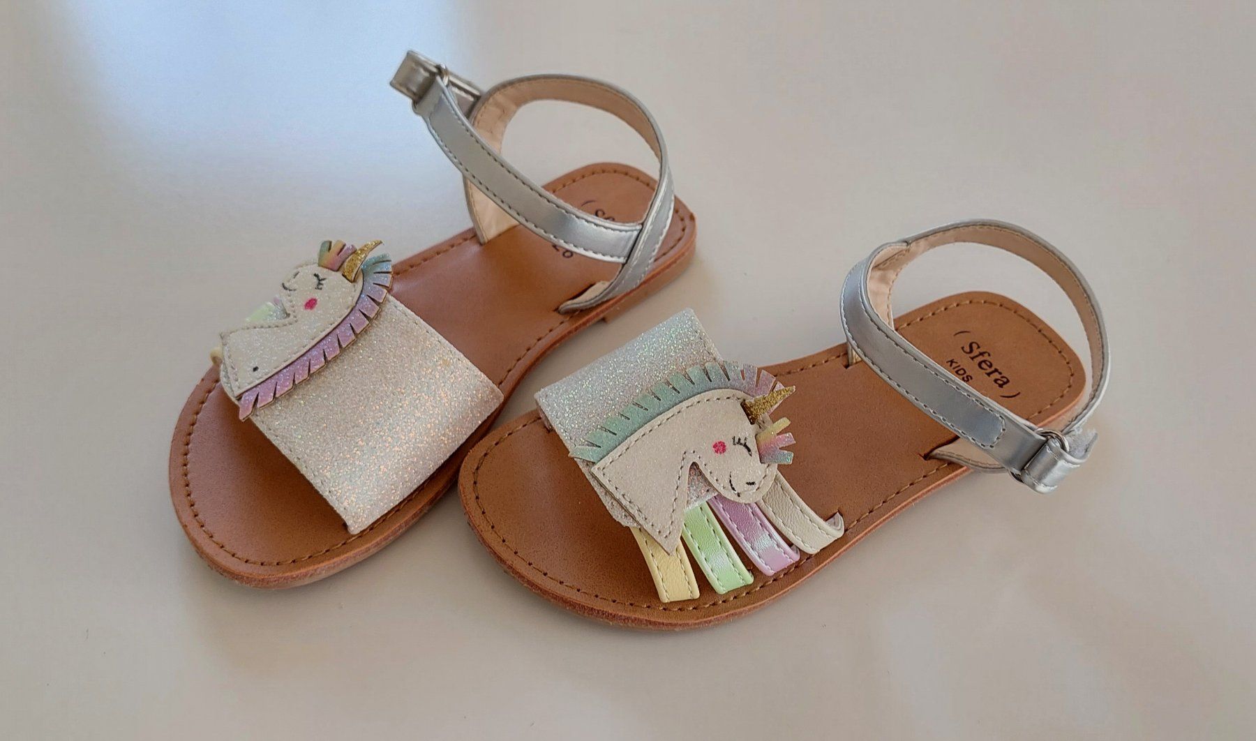 Scarpe per ragazze: SFERA KIDS  |  SANDALE LEDER  |  EINHORN  |  Gr. 26 – Nuovo (secondo la descrizione) da Oberweningen venduto da Feindesign 2