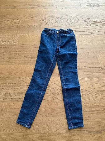 Jeans Gr. 146