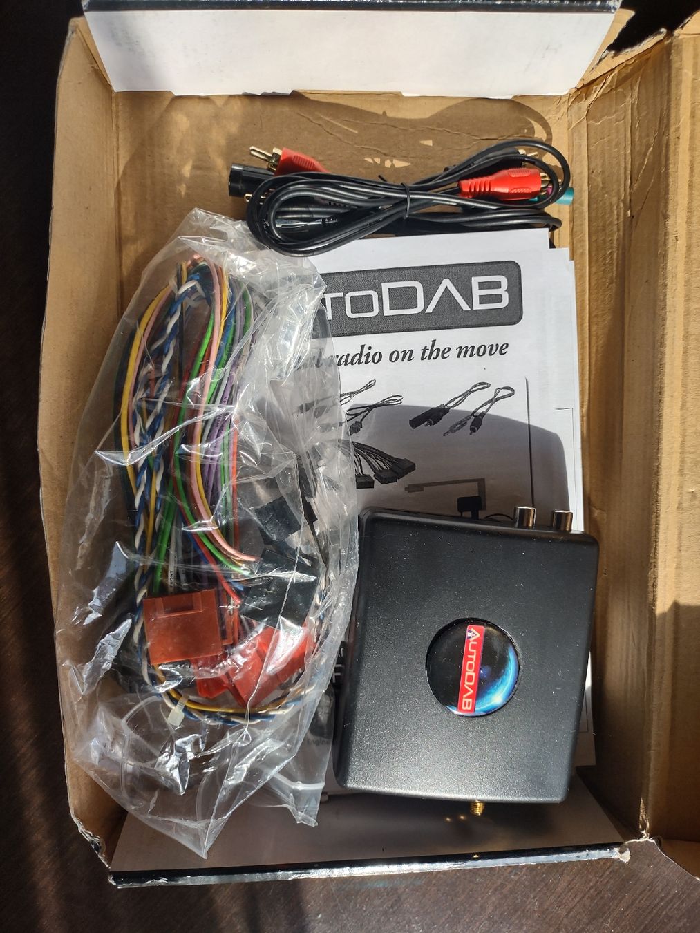 Radio: Auto Dab-PO1 Porsche AutoDab Interface – Nuovo (secondo la descrizione) da Oberbipp venduto da A.B.M. 1