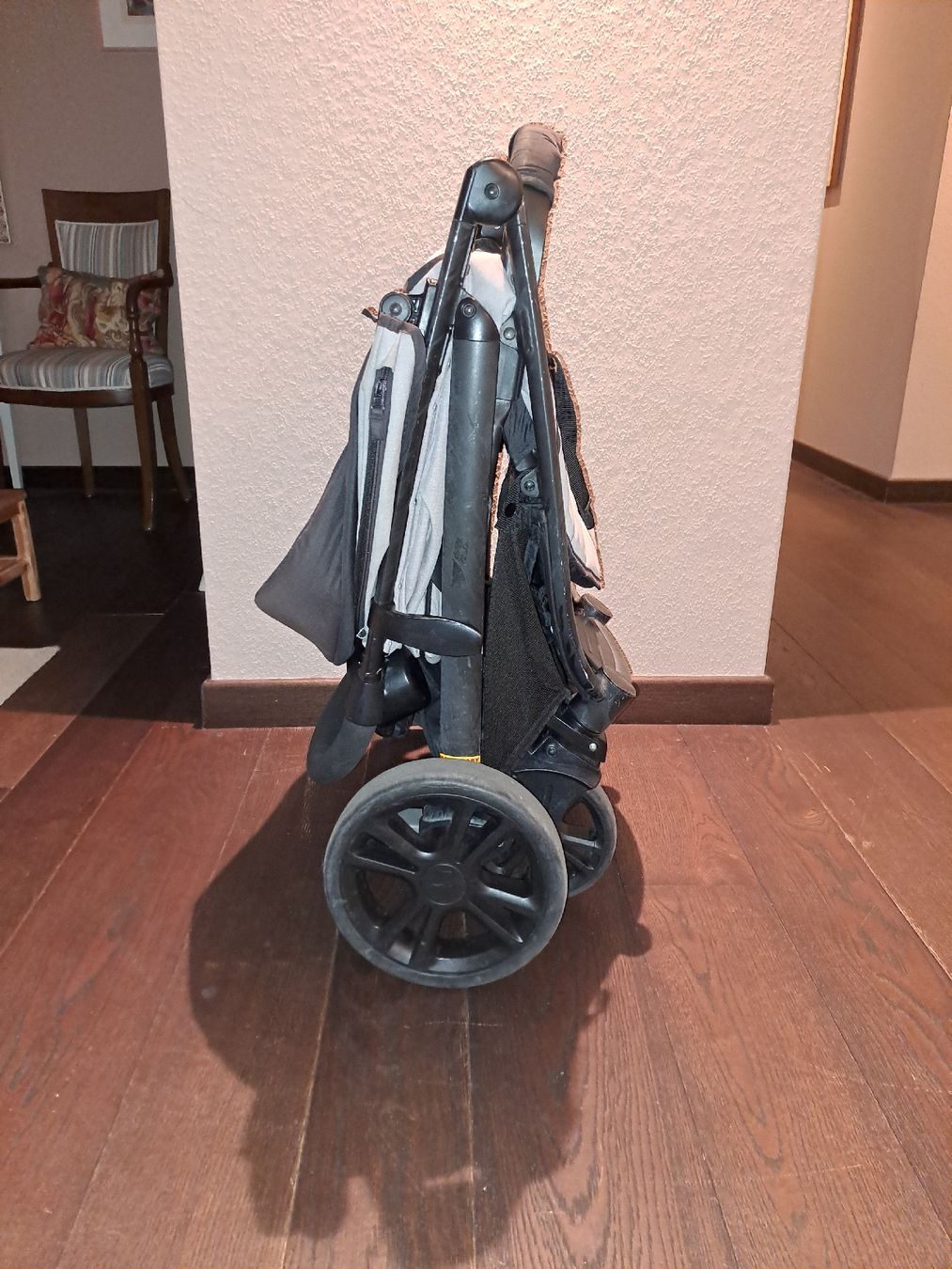 Joie Kinderwagen: JOIE Litetrax Buggy – Gebraucht aus Zürich von cla_pb5j 5
