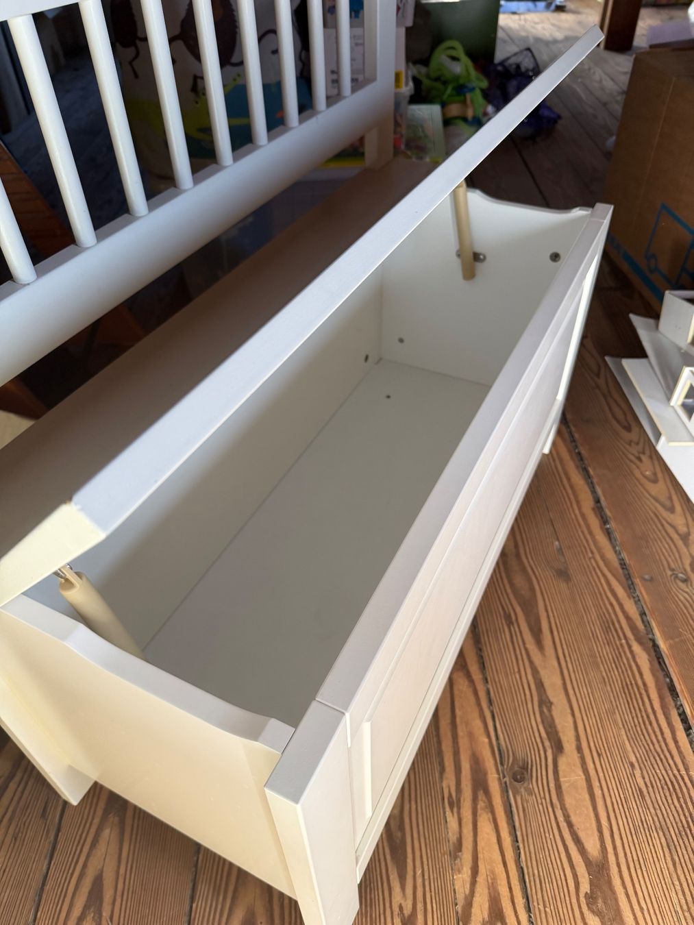 Ikea Panchine: Kindersitzbank mit Stauraum – Usato da Zürich venduto da A255949 1