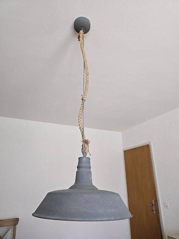 Lampade: Graue Lampe, industrial retro Style – Usato da Münchenbuchsee venduto da ike_b252 1