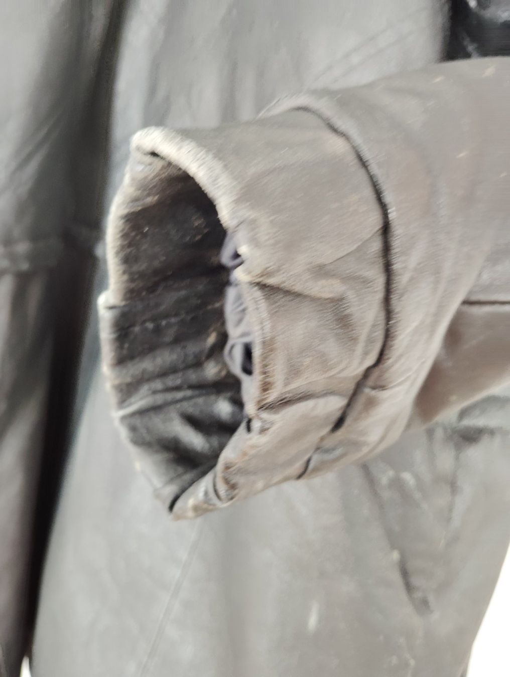 Mäntel: Ledermantel – Gebraucht aus Wetzikon von dan_6lrd 6