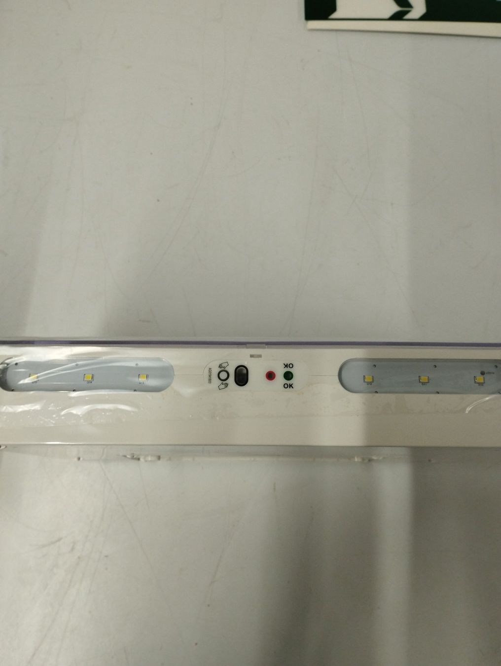 Lampade: Notleuchte mit Batterie NEU – Nuovo e nell'imballaggio originale da Schupfart venduto da philippb06 4