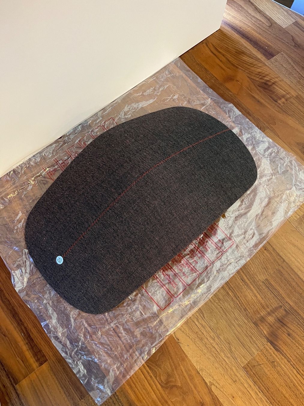 Tessuti: Tissu beoplay A6 Kvadrat Dusky Pink – Nuovo (secondo la descrizione) da Sion venduto da Bang-OlufsenSion 2
