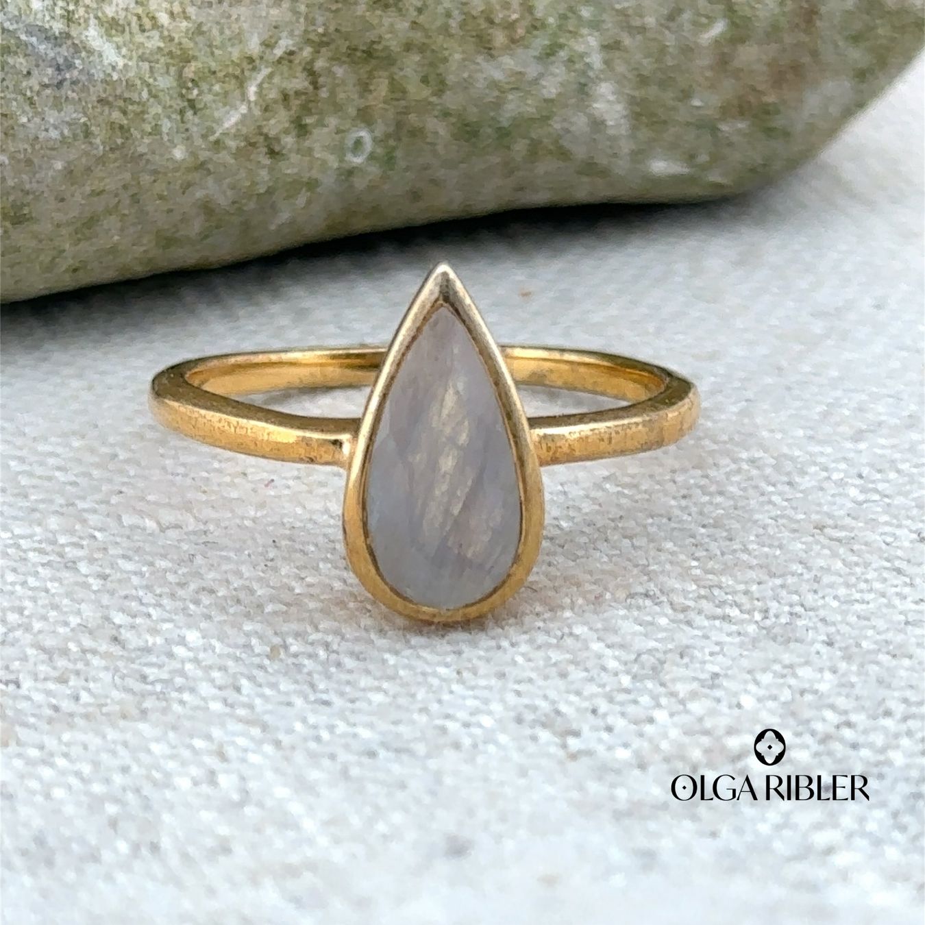 Olga Ribler Anelli: Feiner Ring 925 Sterling Silber mit Mondstein Grösse  62 – Nuovo (secondo la descrizione) da Luzern venduto da Schmuckoutlet 1