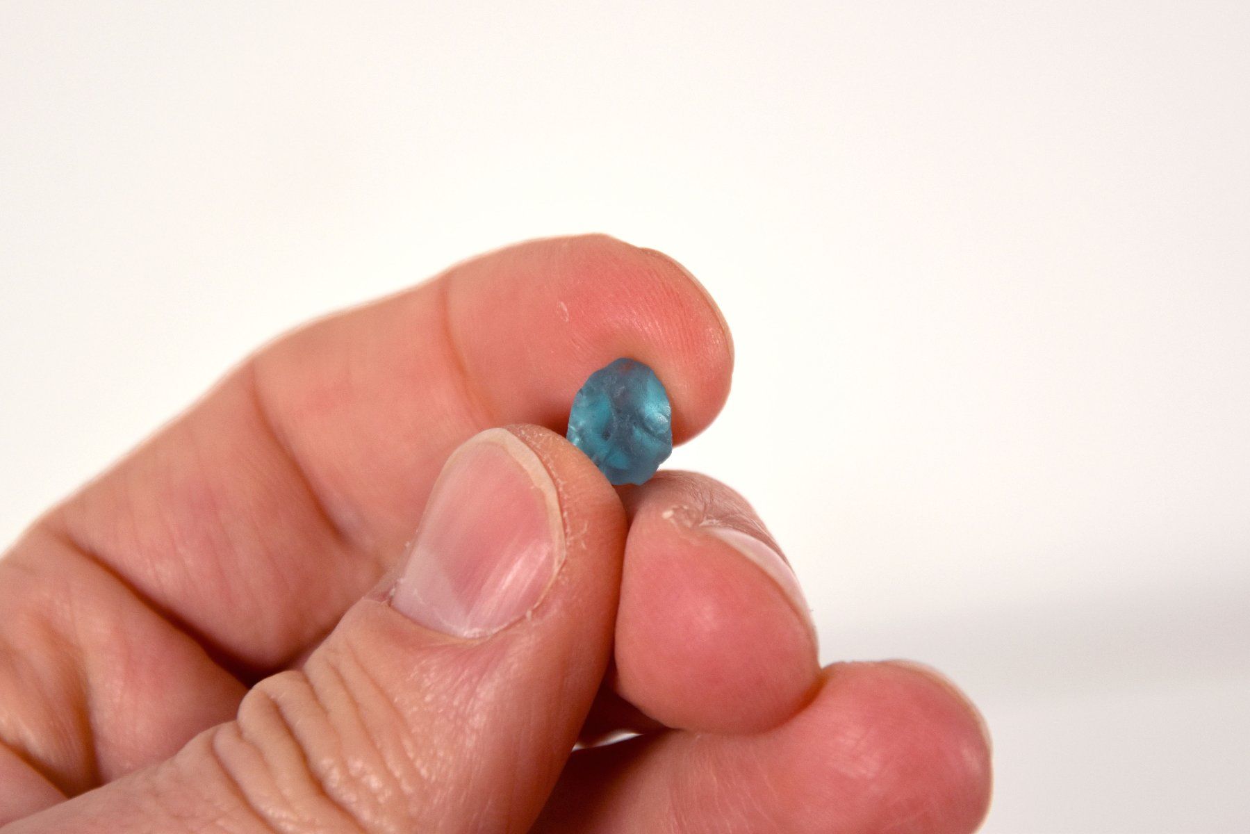 Minerali & Pietre curative: Apatite bleu brute – Nuovo e nell'imballaggio originale da Vaulion venduto da sambigben 1