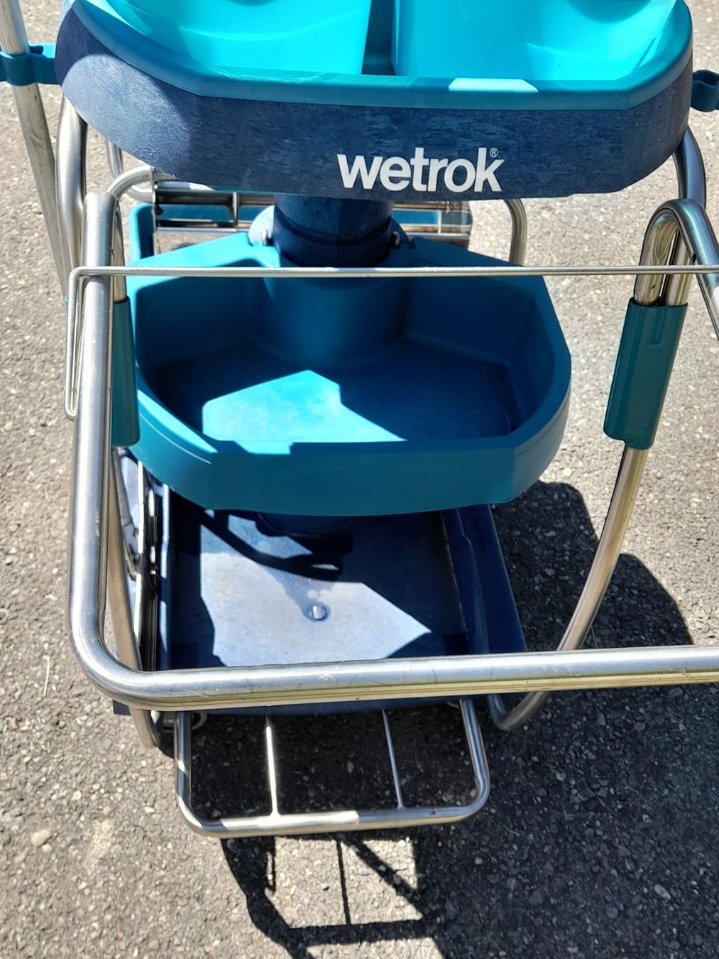 Wetrok Nettoyage & Hygiène: Wetrok Profi-Reinigungsgerät – D'occasion à Aeschi b.Spiez par 52_wochen 7