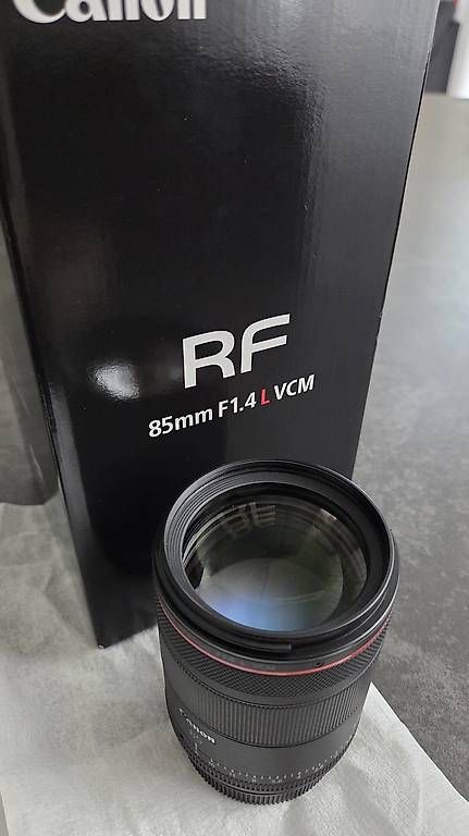 Canon Obiettivi: Canon RF 85mm F1.4L VCM – Usato da Schachen LU venduto da Sayanthan 2