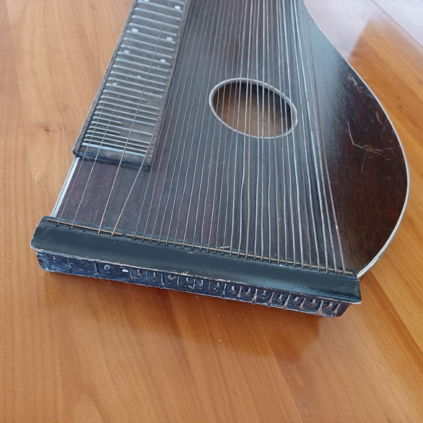 Strumenti musicali: Zither – Usato da Waldkirch venduto da Fantasia-101 2